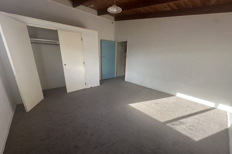 Photo of property in 20 Wattle Road, Sunnyvale, Auckland, 0612