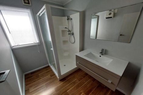 Photo of property in 90 Olliviers Road, Phillipstown, Christchurch, 8011