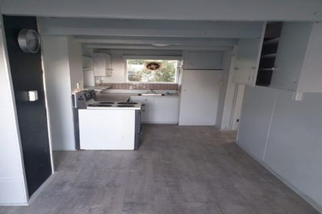 Photo of property in 40 West Coast Road, Glen Eden, Auckland, 0602