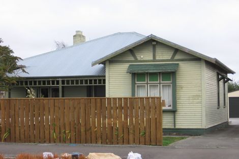 Photo of property in 6 Oxford Street, Hokowhitu, Palmerston North, 4410