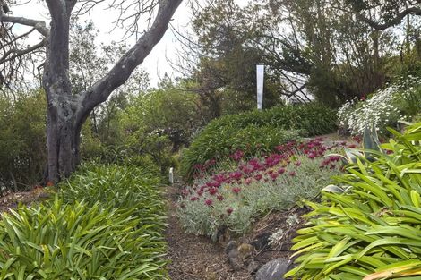 Photo of property in 15 Balmoral Lane, Redcliffs, Christchurch, 8081