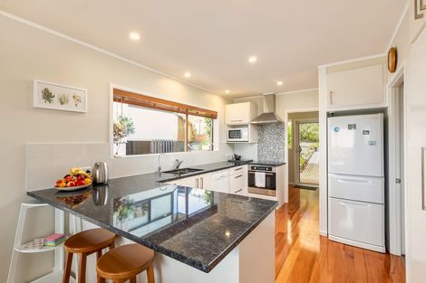 Photo of property in 66 Mountbatten Avenue, Hillcrest, Auckland, 0627