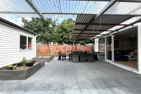 Photo of property in 1 Kauri Drive, Takanini, 2112