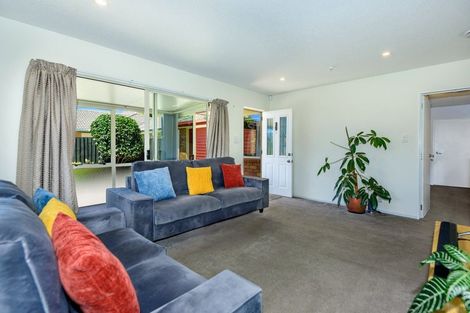Photo of property in 7b Ronald George Place, Parklands, Christchurch, 8083