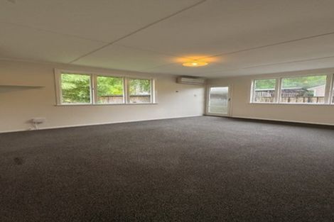 Photo of property in 30a Benge Crescent, Clouston Park, Upper Hutt, 5018