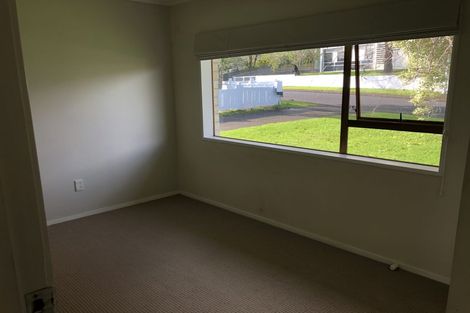 Photo of property in 69 O'halloran Road, Howick, Auckland, 2014
