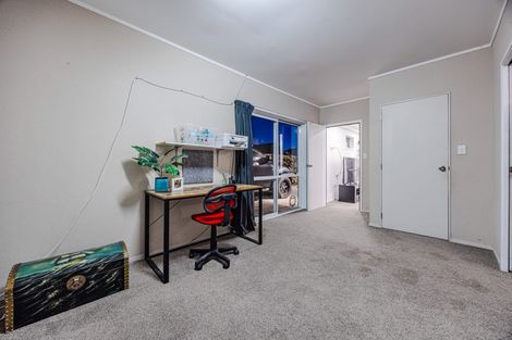 Photo of property in 50 Calluna Crescent, Totara Heights, Auckland, 2105