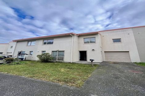 Photo of property in 3 Lockington Avenue, Henderson, Auckland, 0612