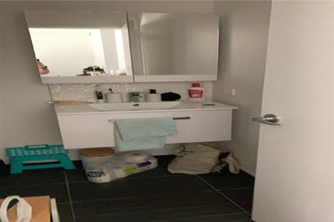 Photo of property in 4 Pheasant Lane, Hobsonville, Auckland, 0616