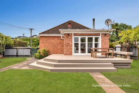 Photo of property in 2 Richmond Street, Whanganui East, Whanganui, 4500