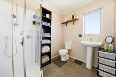 Photo of property in 12 Plunket Avenue, Papatoetoe, Auckland, 2104