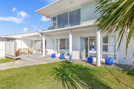 Photo of property in 2/7 Onepoto Road, Hauraki, Auckland, 0622