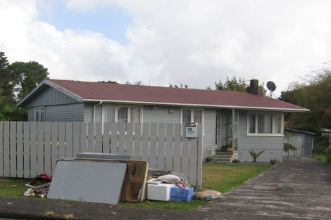 Photo of property in 43 Nile Road, Kelston, Auckland, 0602