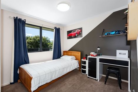 Photo of property in 55 Nelson Avenue, Aotea, Porirua, 5024