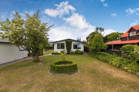 Photo of property in 6 Clare Place, Cromwell, 9310