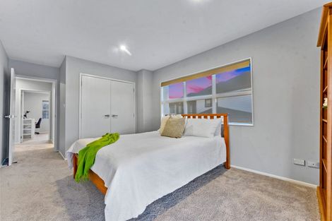 Photo of property in 463 Beach Road, Murrays Bay, Auckland, 0630