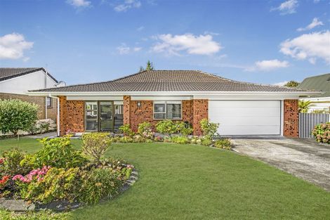 Photo of property in 1/25 Gills Avenue, Papakura, 2110