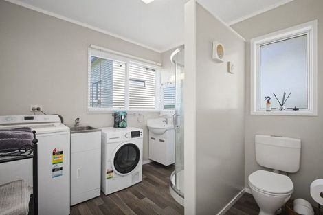 Photo of property in 875 East Coast Road, Kaiaua, Pokeno, 2473