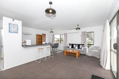 Photo of property in 7 Beadle Place, St Andrews, Hamilton, 3200