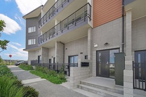 Photo of property in 6/2 Mahalo Avenue, Wiri, Auckland, 2104