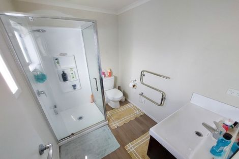 Photo of property in 15 Tuhikaramea Road, Dinsdale, Hamilton, 3204