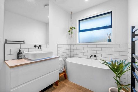 Photo of property in 90 Obsidian Way, Papamoa Beach, Te Puke, 3187