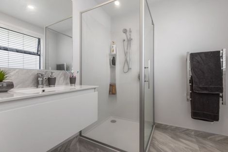 Photo of property in 24 Sabre Street, Papamoa Beach, Papamoa, 3118