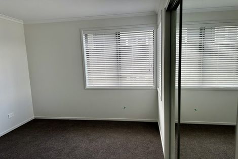 Photo of property in 1090a Great North Road, Point Chevalier, Auckland, 1022