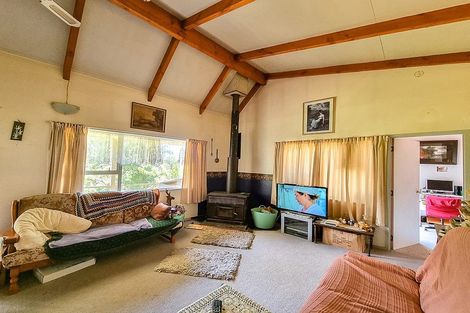 Photo of property in 192 West Coast Road, Kohukohu, 0491