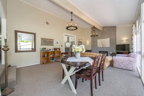 Photo of property in 30 Marlborough Street, Silverstream, Upper Hutt, 5019