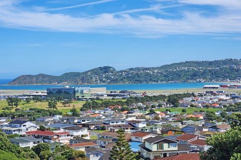 Photo of property in 1/197 Townsend Road, Miramar, Wellington, 6022