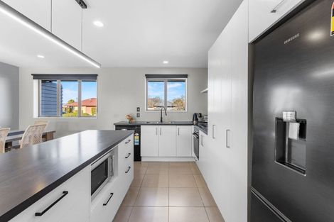 Photo of property in 70 Brookside Road, Rolleston, 7614