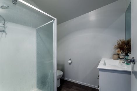 Photo of property in 85 Becker Drive, Weymouth, Auckland, 2103