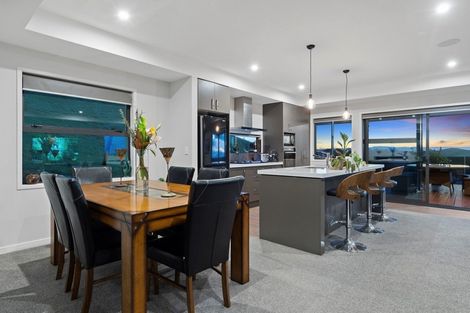 Photo of property in 266 Ballintoy Park Drive, Welcome Bay, Tauranga, 3175