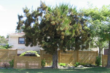 Photo of property in 2/1 Parker Avenue, New Lynn, Auckland, 0600