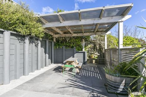 Photo of property in 15 Waipapa Road, Hataitai, Wellington, 6021