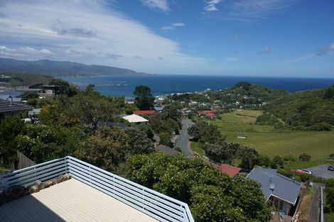 Photo of property in 21 Houghton Bay Road, Houghton Bay, Wellington, 6023