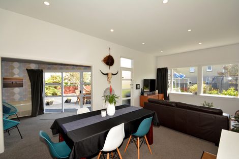 Photo of property in 27 Lochend Street, Musselburgh, Dunedin, 9013