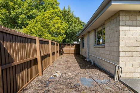 Photo of property in 4/194 Waimairi Road, Ilam, Christchurch, 8041