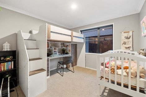 Photo of property in 59 Kahuparere Crescent, Pyes Pa, Tauranga, 3112