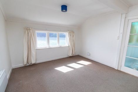 Photo of property in 37a Grafton Road, Roseneath, Wellington, 6011