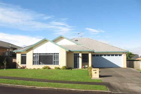 Photo of property in 38 Stewart Gibson Place, Manurewa, Auckland, 2105
