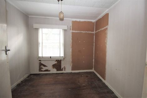 Photo of property in 12 Ngapapa Street, Urenui, 4375