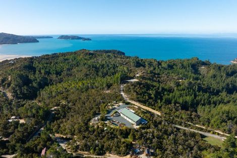 Photo of property in Splitapplelodge.com, 370 Kaiteriteri-sandy Bay Road, Kaiteriteri, Motueka, 7197