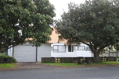 Photo of property in 11 Caroline Heights, Omaha, 0986