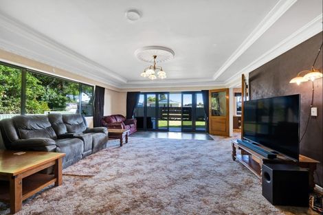 Photo of property in 13 Regan Street, Stratford, 4332