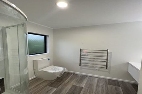 Photo of property in 53 Blakeborough Drive, Forrest Hill, Auckland, 0620