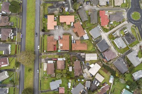 Photo of property in 399b Roscommon Road, Clendon Park, Auckland, 2103