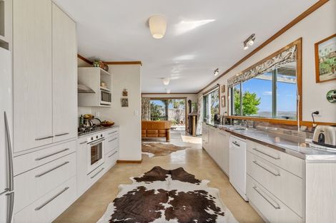 Photo of property in 275 Massey Road, Waipu, 0582