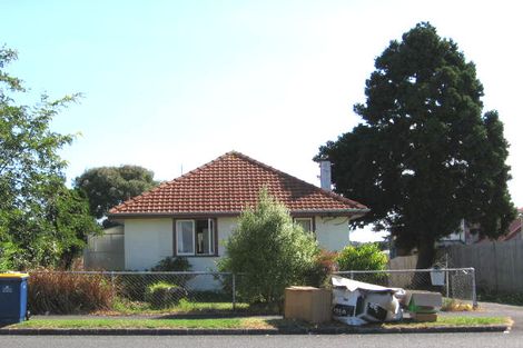 Photo of property in 123 Astley Avenue, New Lynn, Auckland, 0600
